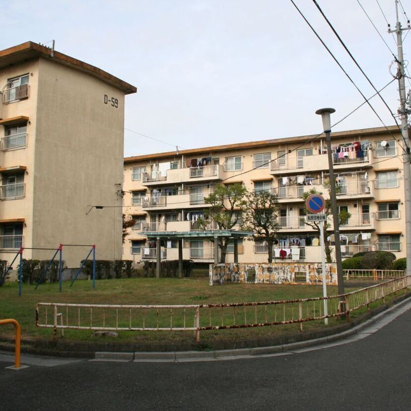 マンモス団地やニュータウンで育った人「は～い！」全国の主だったマンモス団地やニュータウン１０選。