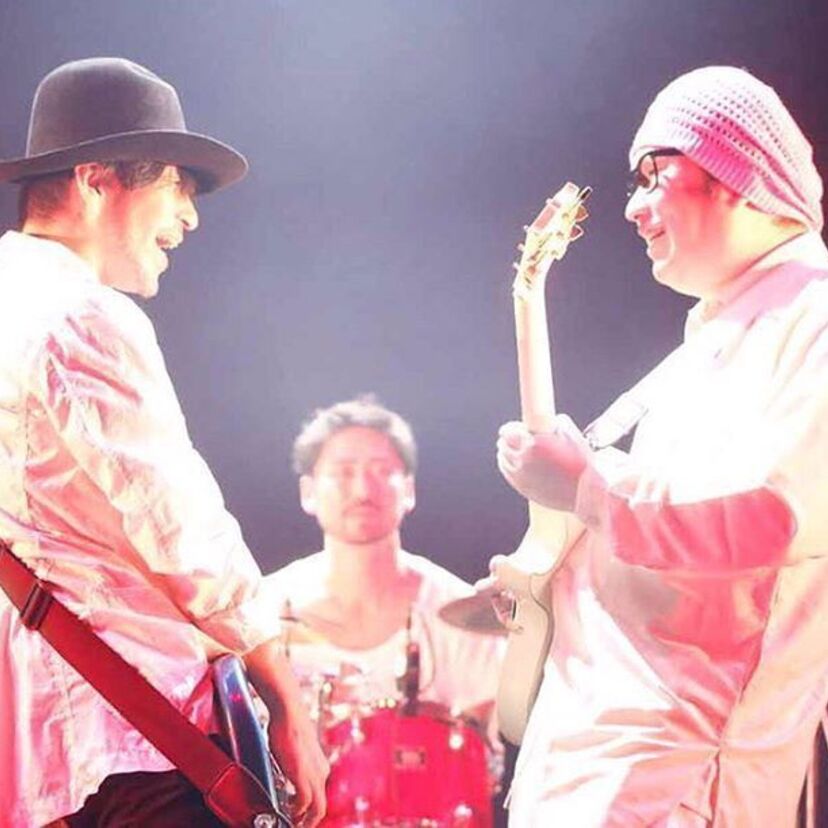 『SUPER STUPID』バンドの曲が新日本プロレスの棚橋弘至の選手入場のテーマソングになった！！