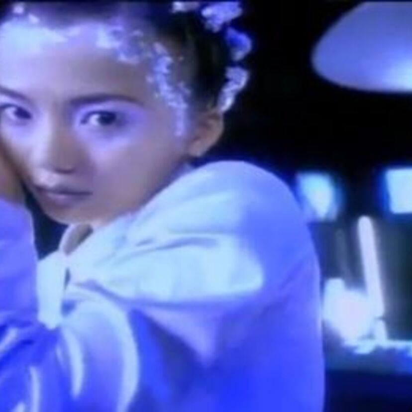 【動画】小室哲哉プロデュース、華原朋美デビューシングル『keep yourself alive』