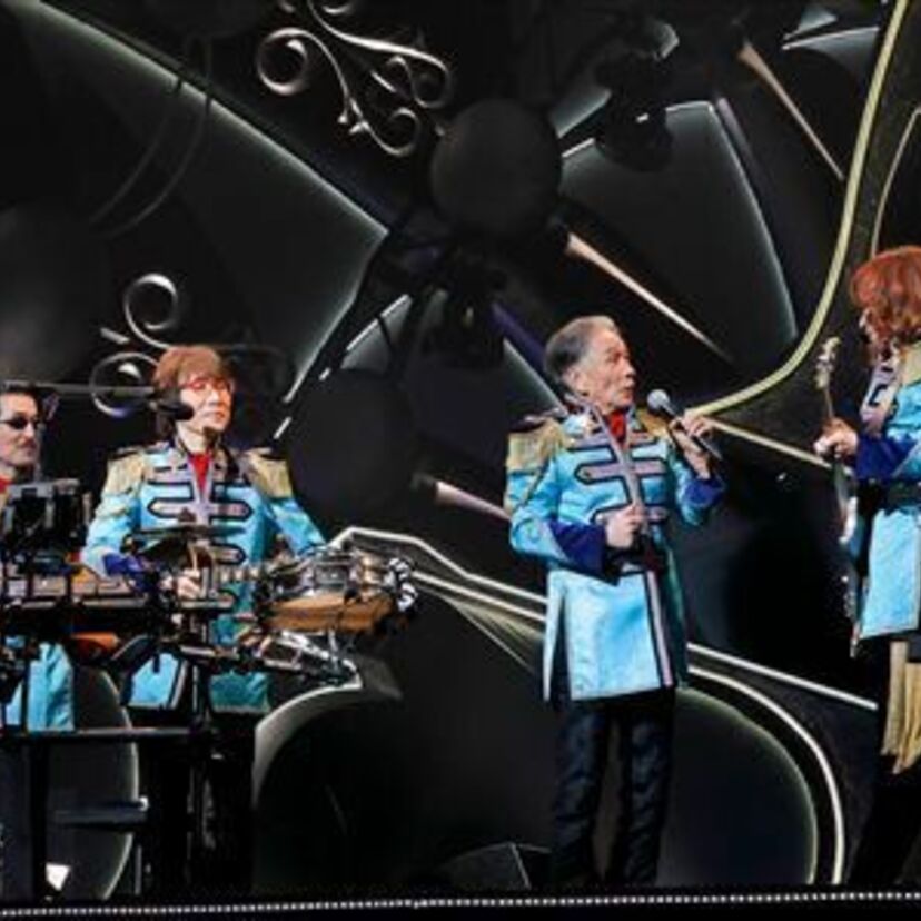 「THE ALFEE」90回目の武道館公演、ステージ初共演となる堺正章が登場!