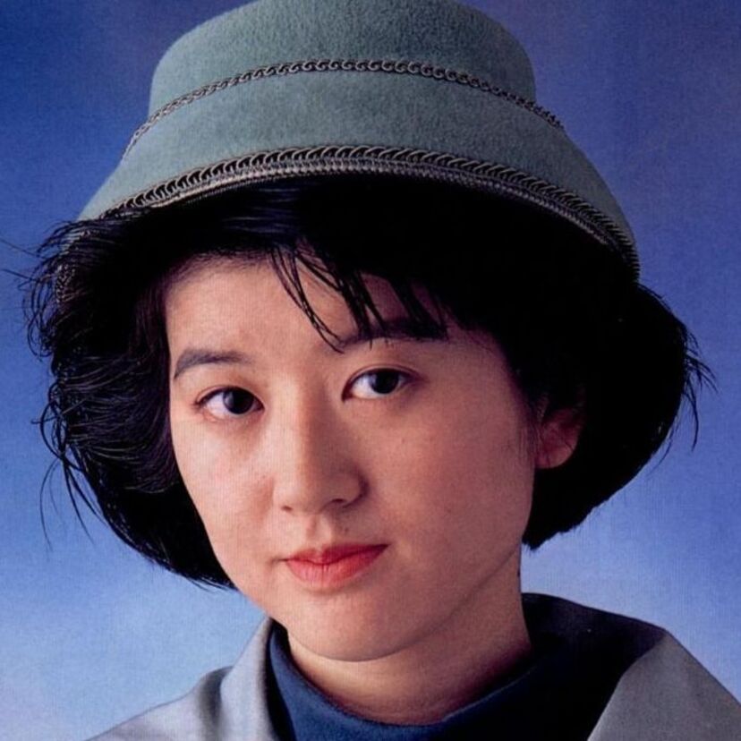 今なお色褪せない歌声と美貌で活躍する女性シンガーソングライター『遊佐未森』