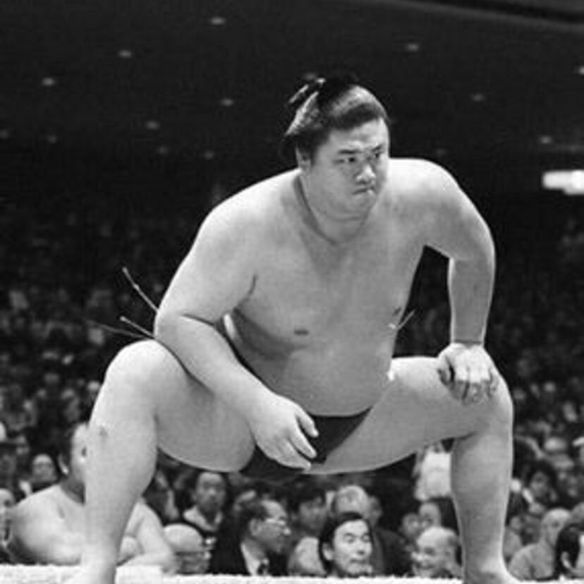 タレントとしても人気だった蔵間！42歳の若さでこの世を去った