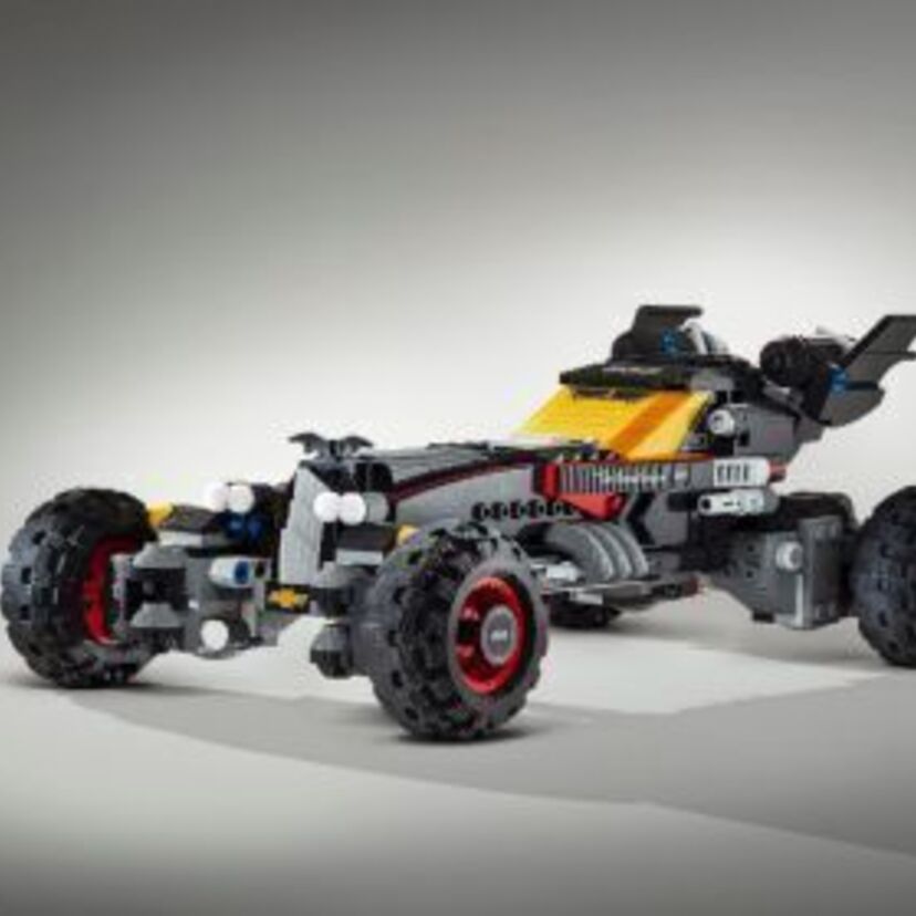 シボレー、LEGOブロックで作った実物大「バットモービル」を公開！総使用数34万4187個のブロック使用