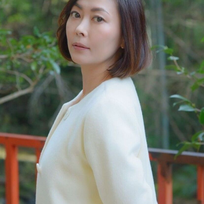 中山美穂、「花の85年組」同期の東山紀之と初共演！松本清張ドラマに出演決定！！
