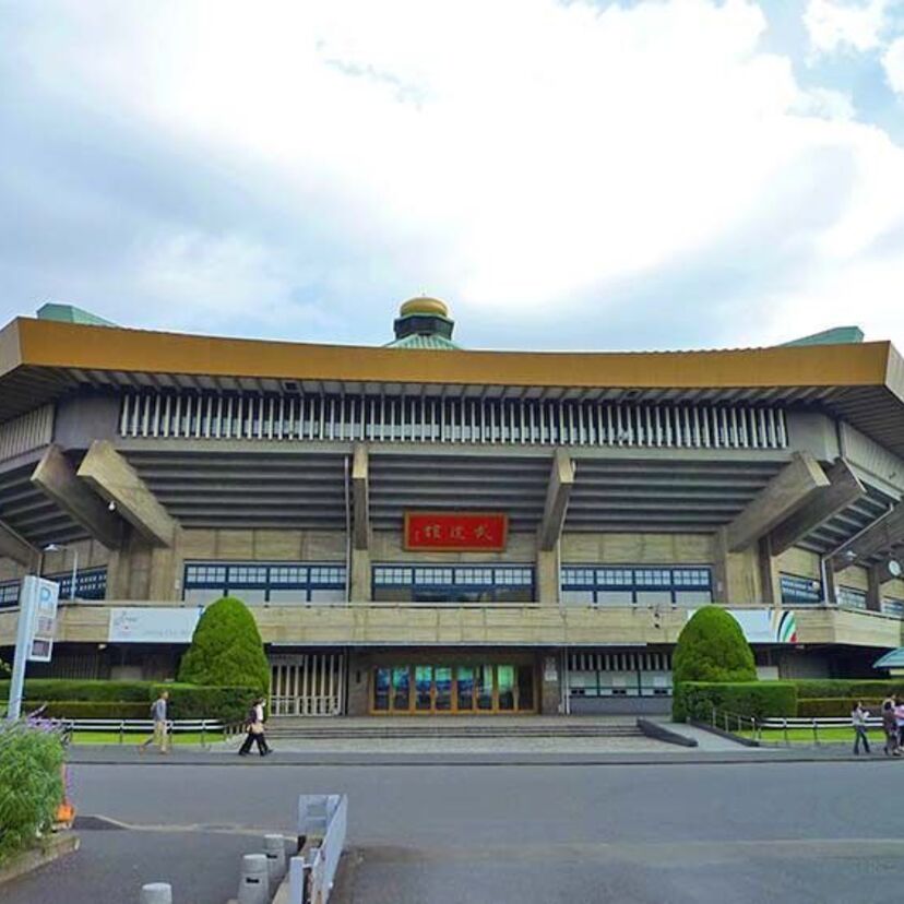 70年代後半に、日本武道館を世界に知らしめた名作ライブ・アルバムがこれだ！