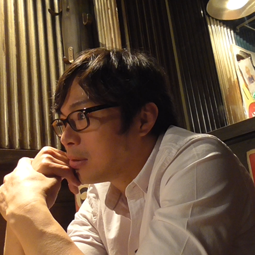 歌舞伎町のど真ん中に昭和レトロな居酒屋、仕切るのはインディーレスラー「KUDO」！