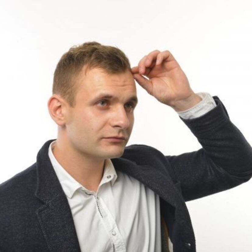 【４０代のお悩み】頭のてっぺんや生え際の薄毛が気になりだしてきた。。。