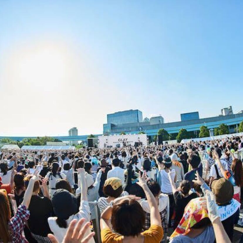 GLAYが99年の20万人ライブと同じ7月31日にフリーライブを開催！当日発表、当日ライブ！！