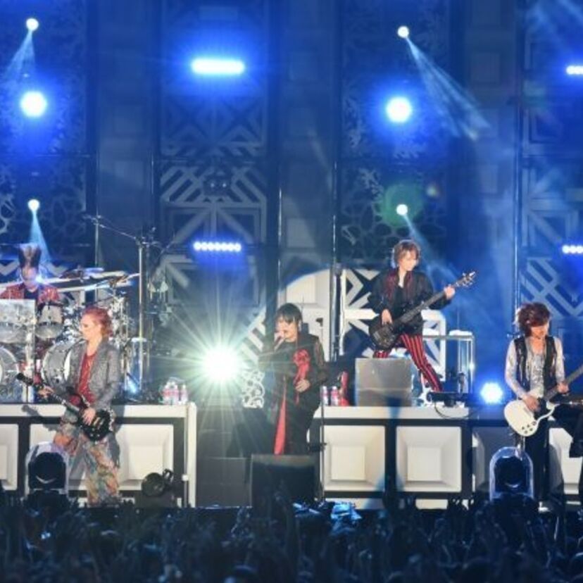 BUCK-TICK、デビュー30周年記念の野外ライブ2daysをWOWOWで10月28日（土）に楽曲ノーカットで一挙放送！