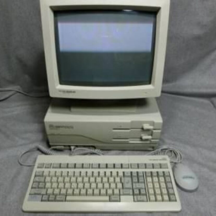 PC・ケータイ・音楽再生機…30年前の電子機器を調べてみた