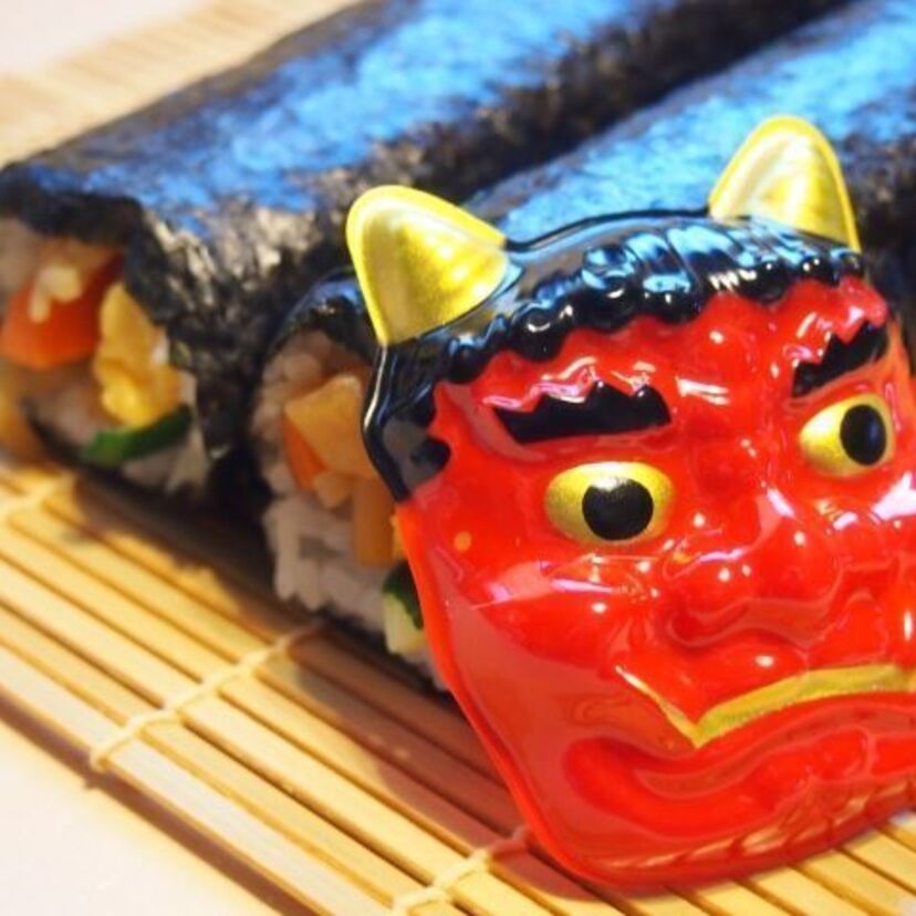日本全国、節分には鬼退治！だけど沖縄の鬼は女性が餅で退治するんですよ。