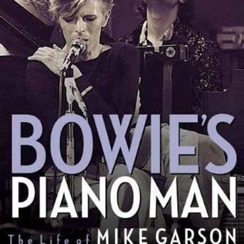 70年代後半、デヴィッド・ボウイが霊媒師に死期を予言されていた？元キーボーディストの証言が話題に！