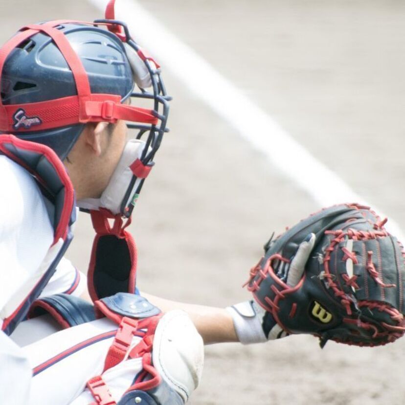 まだまだ、現役を続けられるのに訳あって引退してしまったスポーツ選手と言えば?もう少し続けて欲しかった選手もOK
