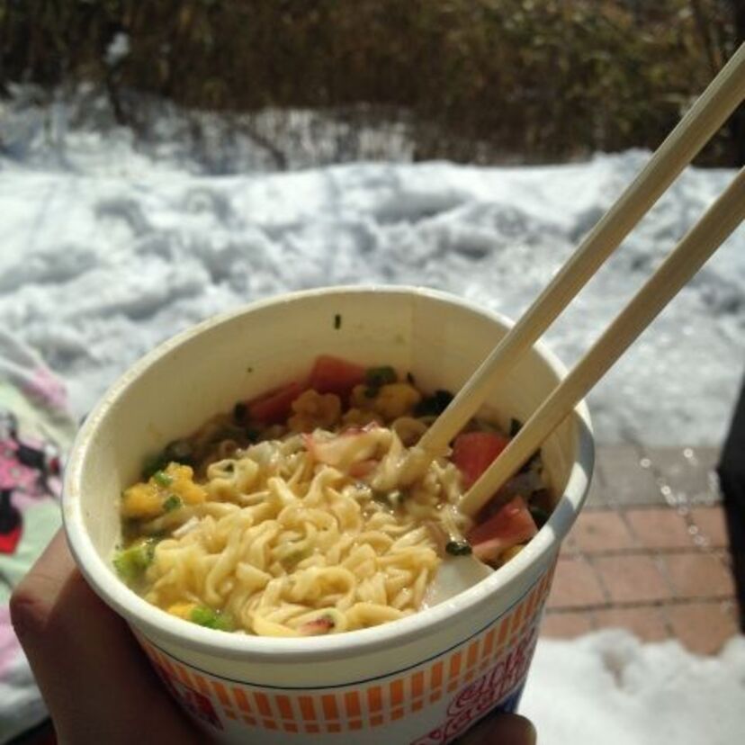 思い出に残る、懐かしい「カップ麺」は?