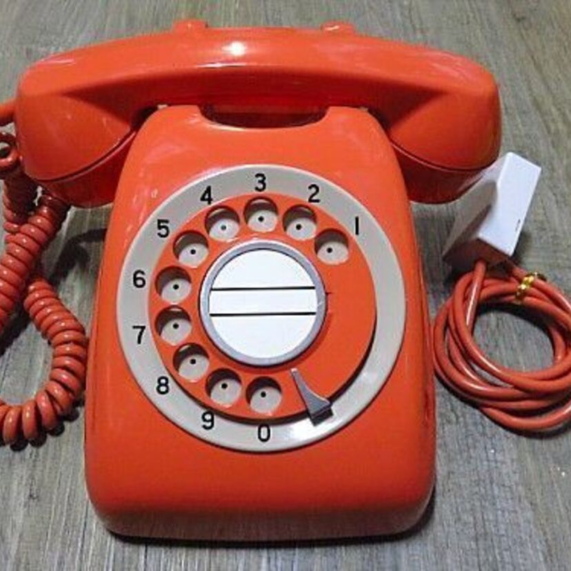 あなたは何色だった?懐かしのダイヤル式電話
