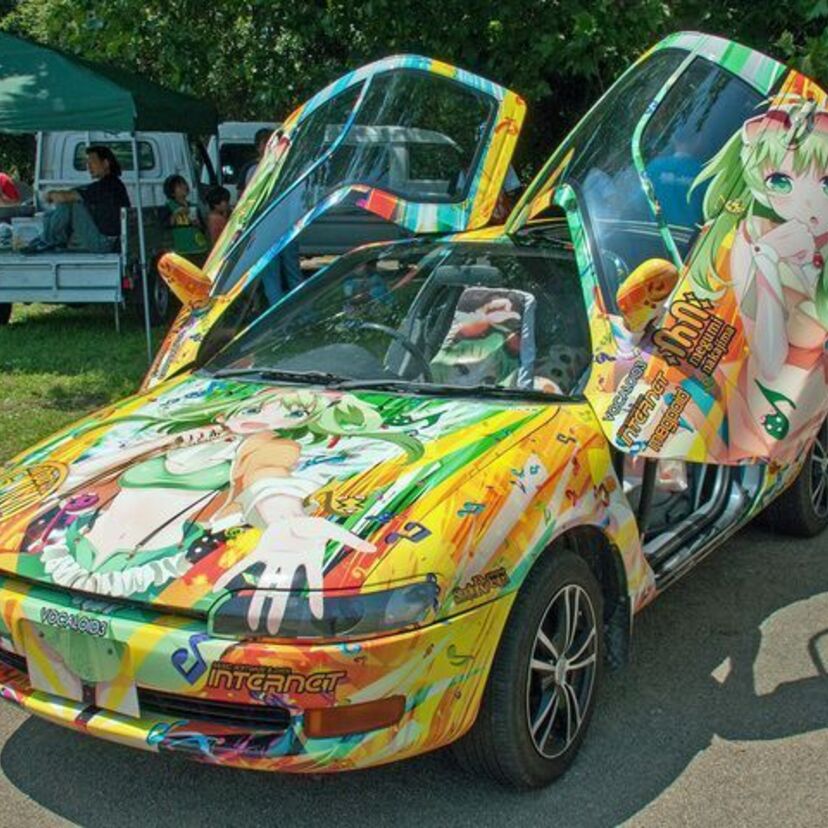 チョットやり過ぎた!?コンパクトカーなのにガルウイングって『TOYOTA　セラ』！！