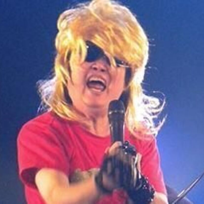 大木凡人、初ライブ!「打倒!EXILEだ。おれが踊ればどんな踊りも“凡踊り”!」