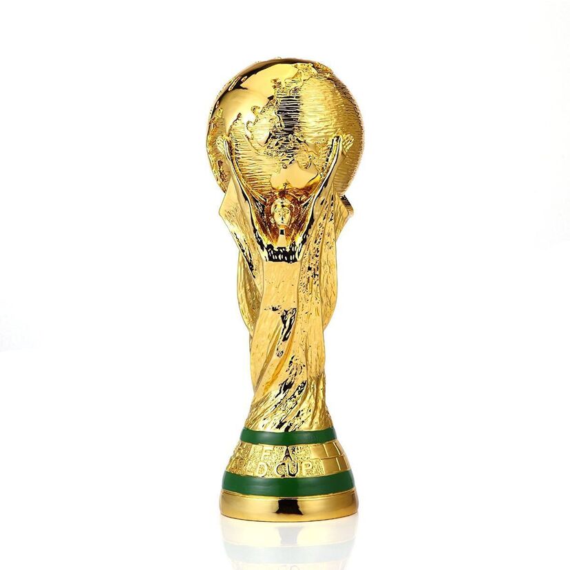 サッカーワールドカップに初出場するまで43年　チームをまとめてきた日本の主将たち
