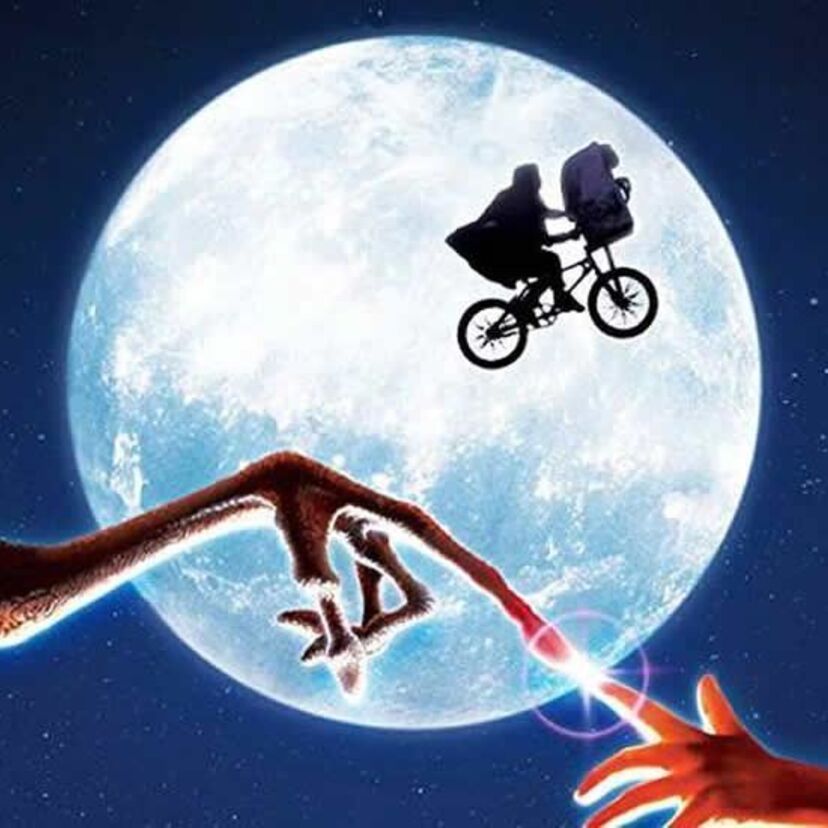 映画【Ｅ.Ｔ.】について語ろう！大ヒットしたスピルバーグ監督作品の当時の映画史上、最大の興行収入を記録する。