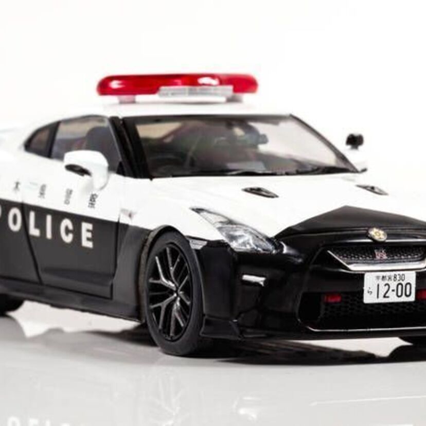 昨年話題となった栃木県警察に配備の日産 GT-Rのパトカーが1/43スケールで登場！1,500台の限定モデル！！