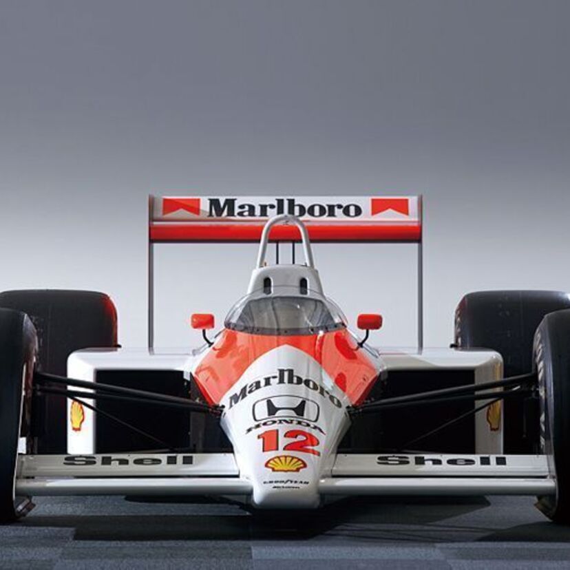 1980年代の【F1】と言えばホンダのエンジンを載せた【1988年 McLaren Honda MP4/4】