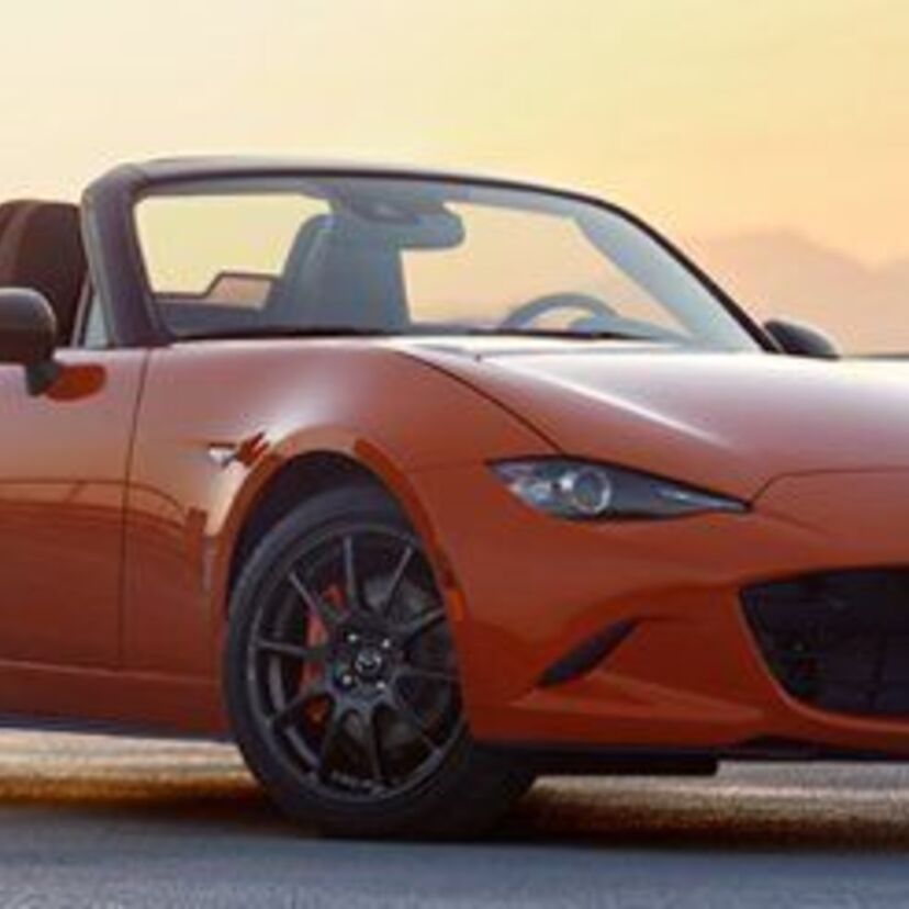 マツダ「ロードスター」に30周年記念車が登場！アメリカでは500台が速攻で完売！！