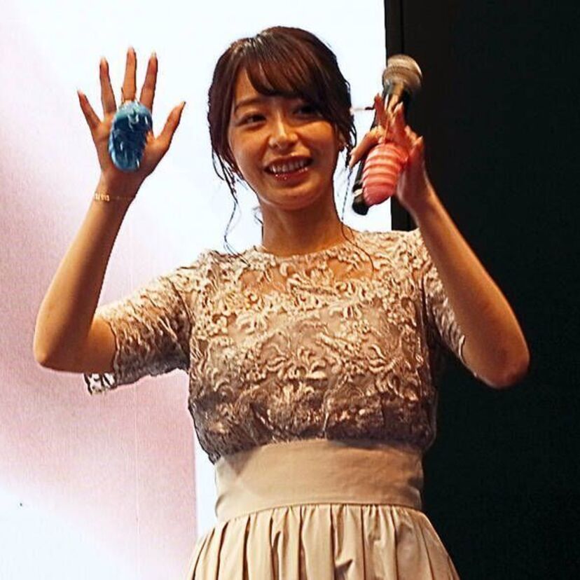 「東京おもちゃショー2019」で宇垣美里が大ハシャギ！セガ「メガドライブミニ」も試遊！！