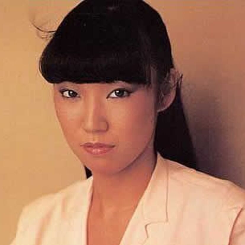 ユーミンが19年ぶり荒井由実名義でライブ出演!荒井由美時代を写真と動画で振り返る