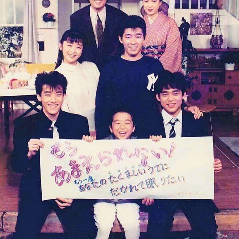 斉藤由貴を巡って4兄弟がバトル！ドラマ『あまえないでョ!』