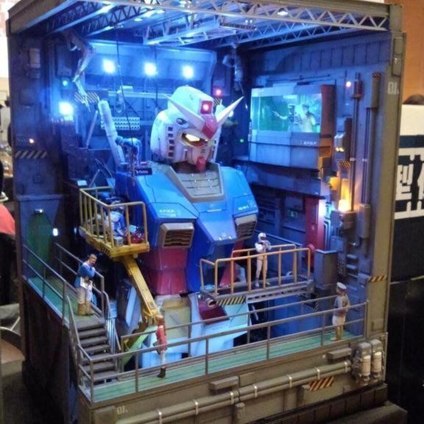 臨場感あふれる「ガンダム整備ドッグ」のジオラマ！男のロマン？巨大ジオラマに込められた思いとは？
