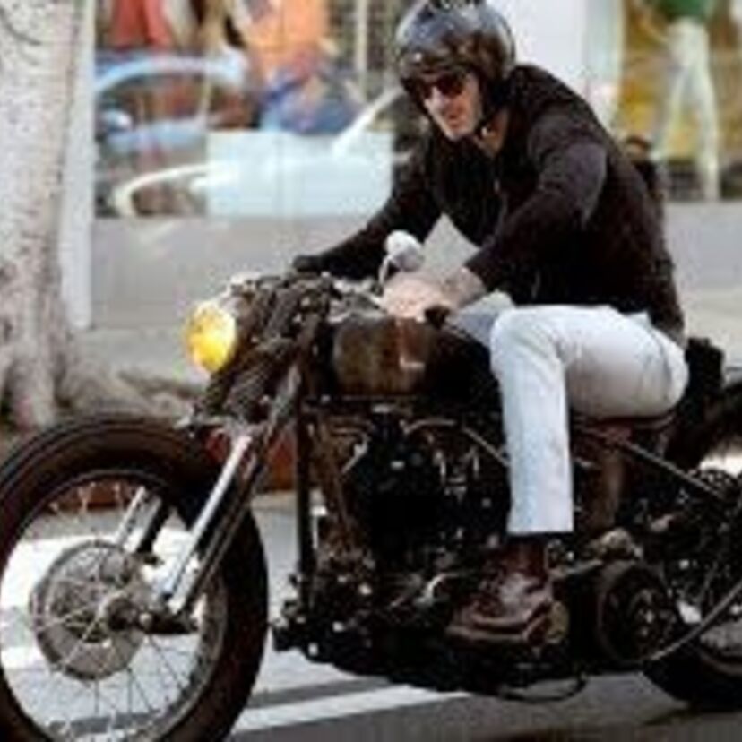 芸能人・有名人のバイク事故・中高年リターンライダー要注意！