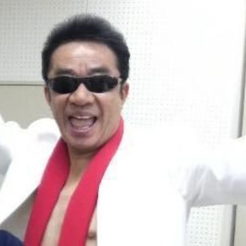 「待たせたな！」でお馴染み、暴走族コントで人気だった！『コント赤信号』！！