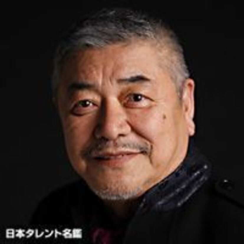 ねじりマフラーと独特のキャラでお馴染み!中尾彬の来歴や代表作・最近の活動!