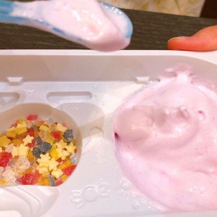 【話題】松本人志、ねるねるねるねを食べて「うんまい！テーレッテレー！」を再現する。
