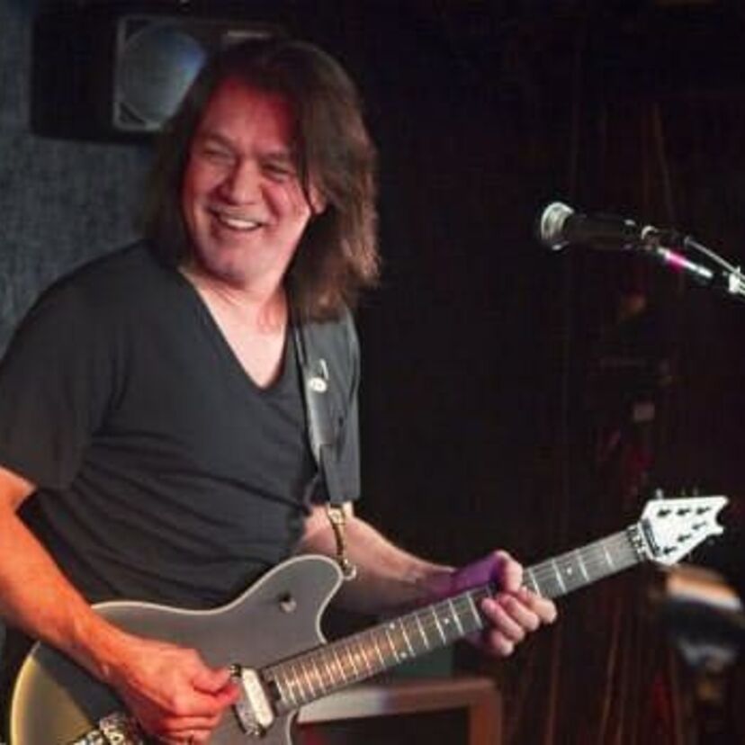 【訃報】ハードロックバンド「ヴァン・ヘイレン」のギタリスト、エディ・ヴァン・ヘイレンさん死去。