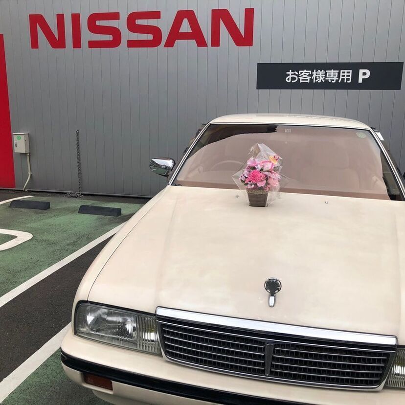 「不良少女とよばれて」「ポニーテールはふり向かない」で活躍した伊藤かずえ！30年間乗り続けている「初代シーマ」を披露！