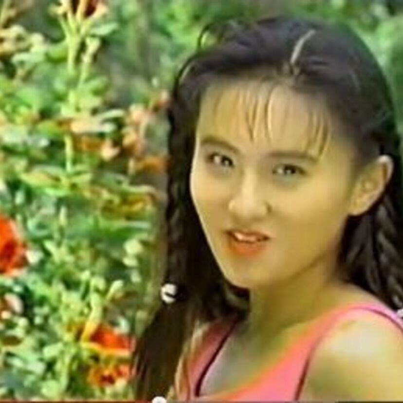 1992年に「Mr.サブマリン」で歌手デビューしたものの、いつしか表舞台から姿を消した『遠野舞子』!!