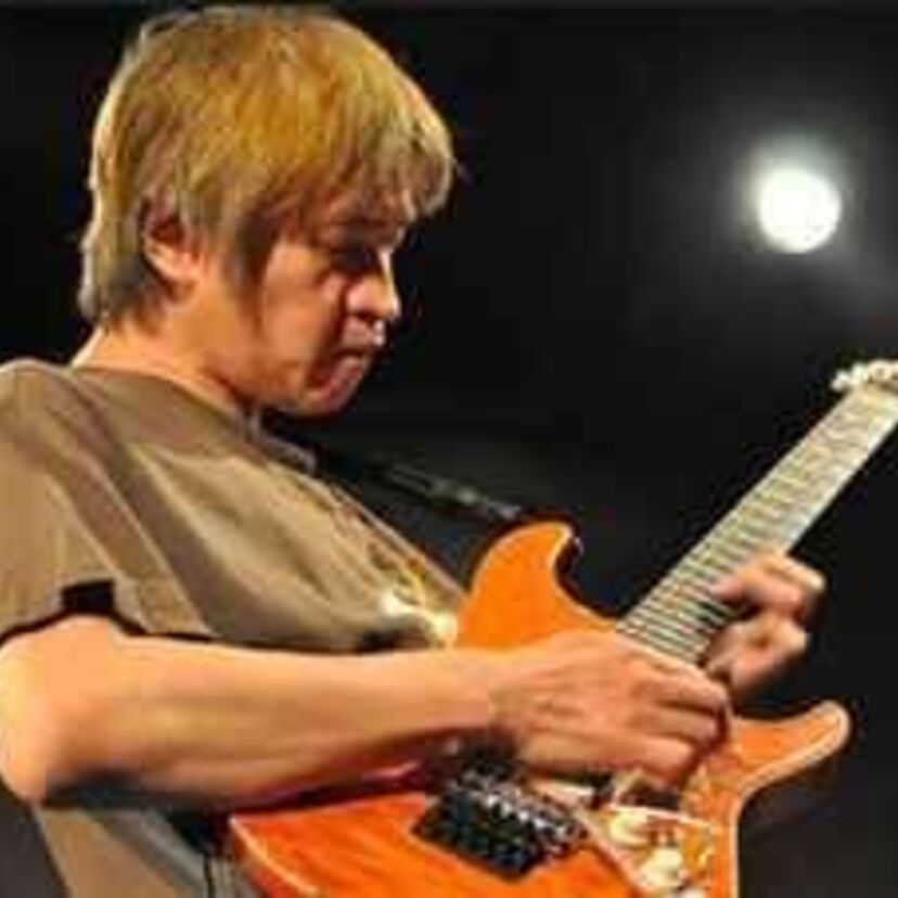 【訃報】日本初のフュージョンバンド「PRISM」などで活躍したギタリスト・和田アキラさん死去。