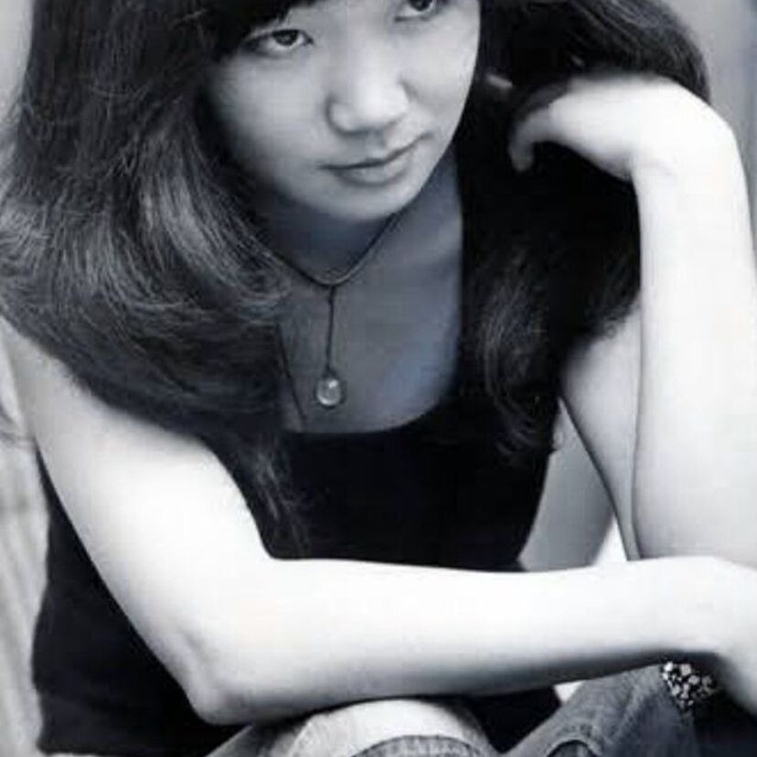 【訃報】“女ボブ・ディラン”と称された中山ラビさん死去。「蘭丸ロック」、桃井かおり主演「小夜子の駅」など