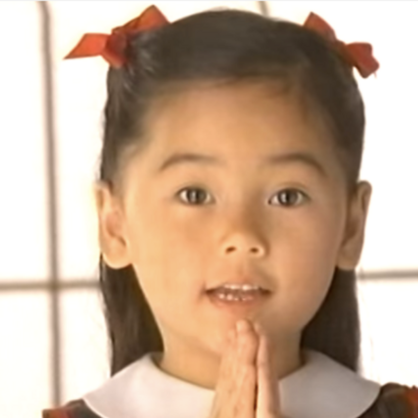 お仏壇のはせがわのCMで話題になった！『松井たばさ』大人になって結婚や現在は？！