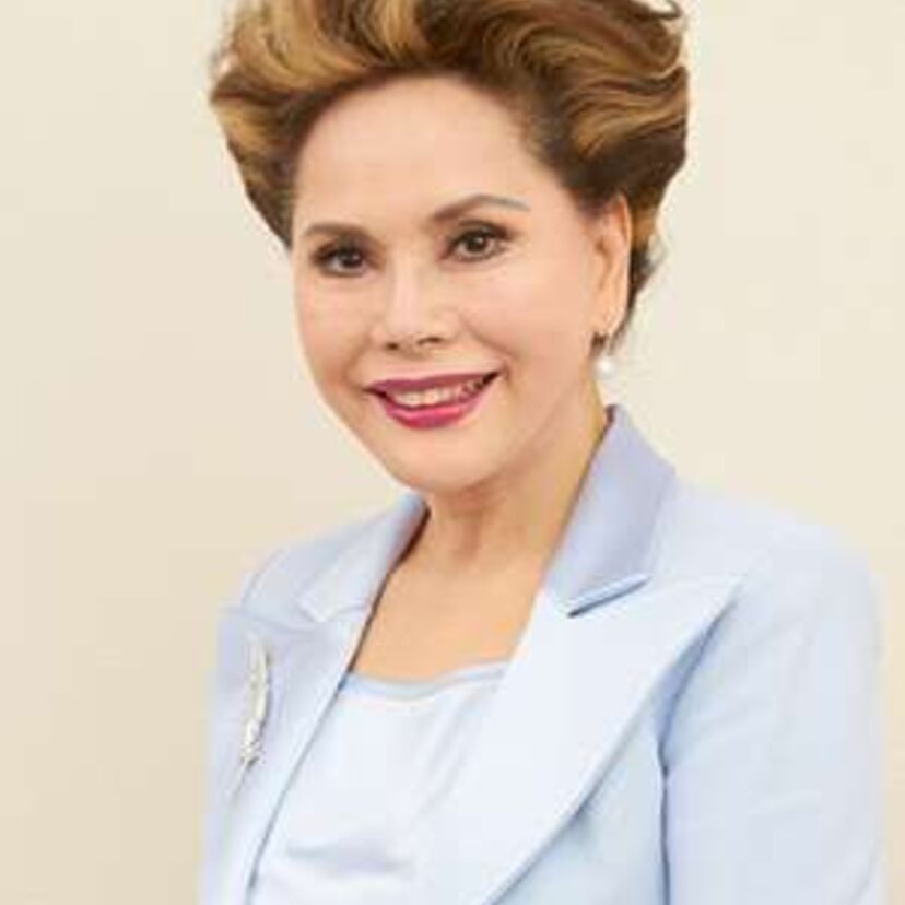 デヴィ夫人にまつわる数々の疑問への答え