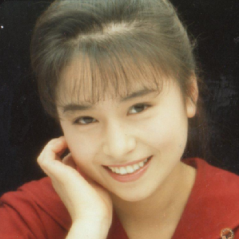 「第二の山口百恵」「今世紀最大の美女」等の凄いキャッチフレーズでデビューした『あがりた亜紀』現在が凄い！！