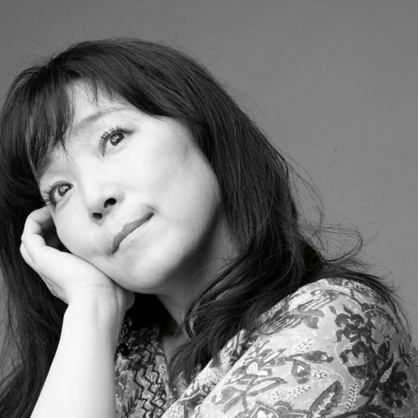 尾崎亜美の楽曲は、聞く人の心に入り込む