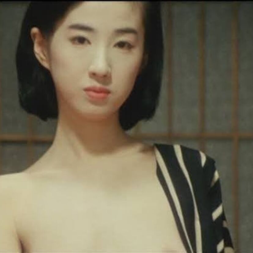 【墨田ユキ】アダルトビデオ・レースクイーン出身の美人女優！映画『濹東綺譚』で披露した陰毛丸出しのヌードや濡れ場もプレイバック！