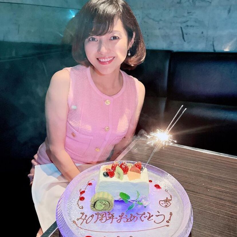 三田寛子（56）がデビュー40周年！ノースリーブの最新ショットを披露！！