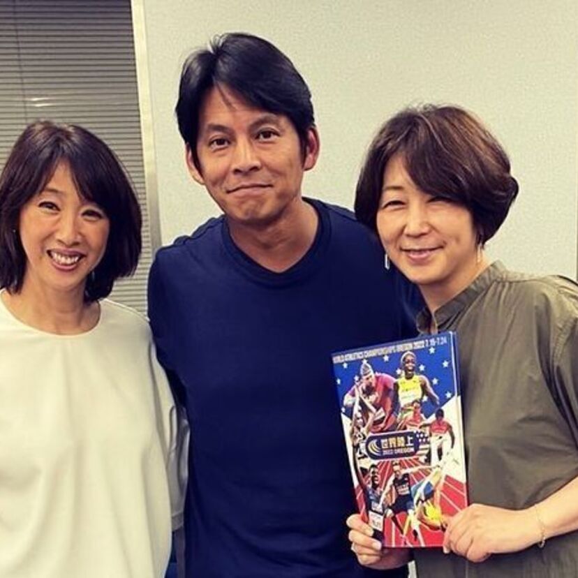 キターー！中井美穂（57）が織田裕二（54）、小谷実可子（55）との最新3ショットを披露！！