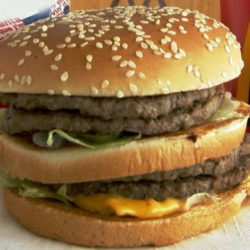 マクドナルド1号店が日本で開店した1971年の出来事とは？