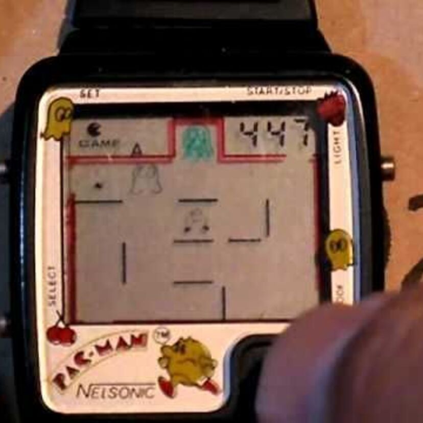 トミー「ウォッチマン」シリーズのゴルフやモンスターヒーロー、カシオ「ゲーム電卓」のデジタルインベーダー、トロイの木馬など懐かしいLCDゲームのまとめ