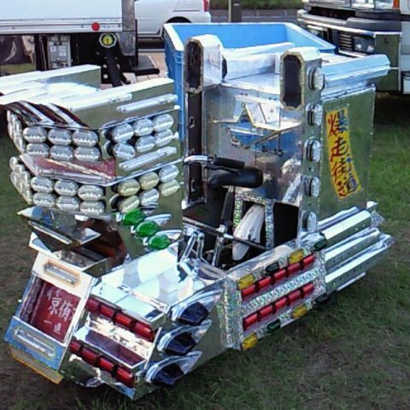 【デコチャリ】やってた人いますか？「デコレーション」+「チャリンコ」=「デコチャリ」