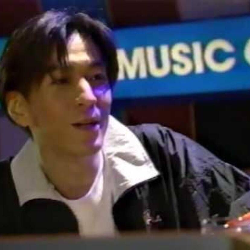 小室哲哉が初代MCを務めた「TK MUSIC CLAMP」には深夜番組にも関わらず大物ゲストが続々出演!
